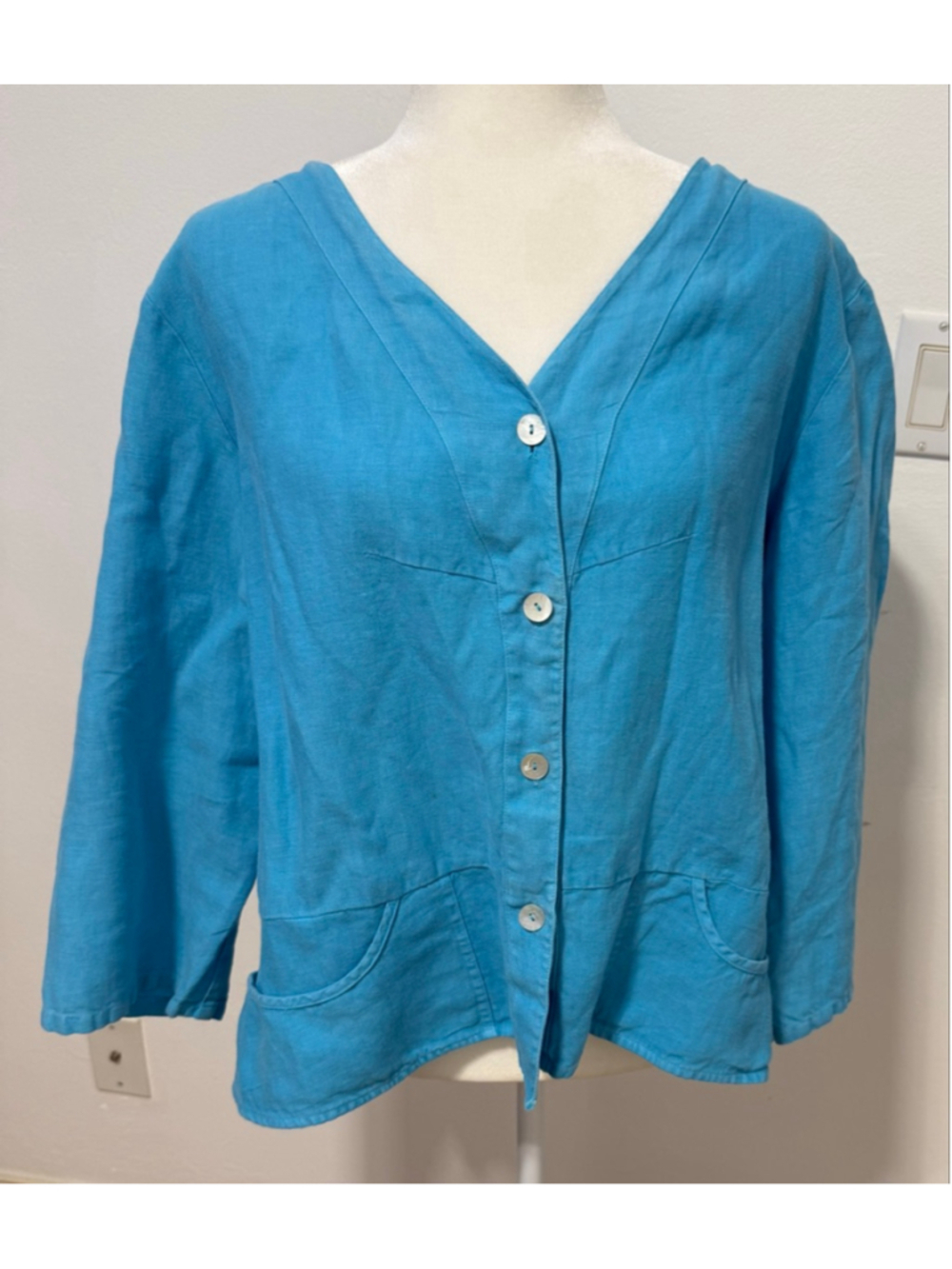 Heaven Blue Linen Button Down Shirt or jacket XL, pockets peplum pleated